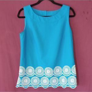EUC TALBOTS Teal Sleeveless Top w/White Embroidered Cut Out Circles on Bottom 6